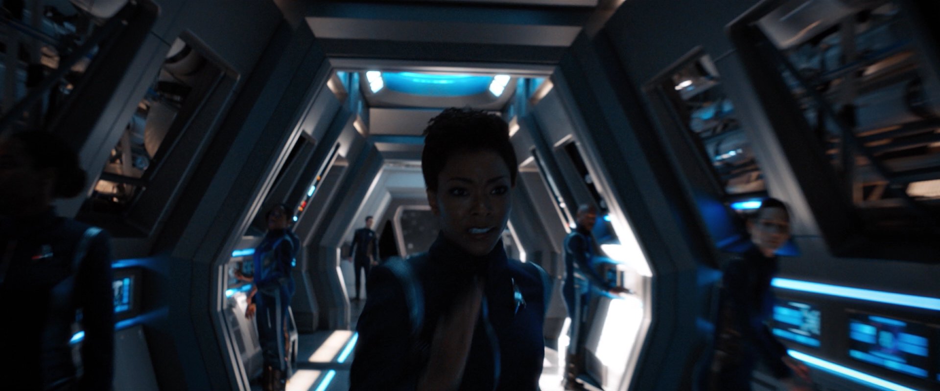 extant_StarTrekDiscovery_2x05-SaintsOfImperfection_00141.jpg