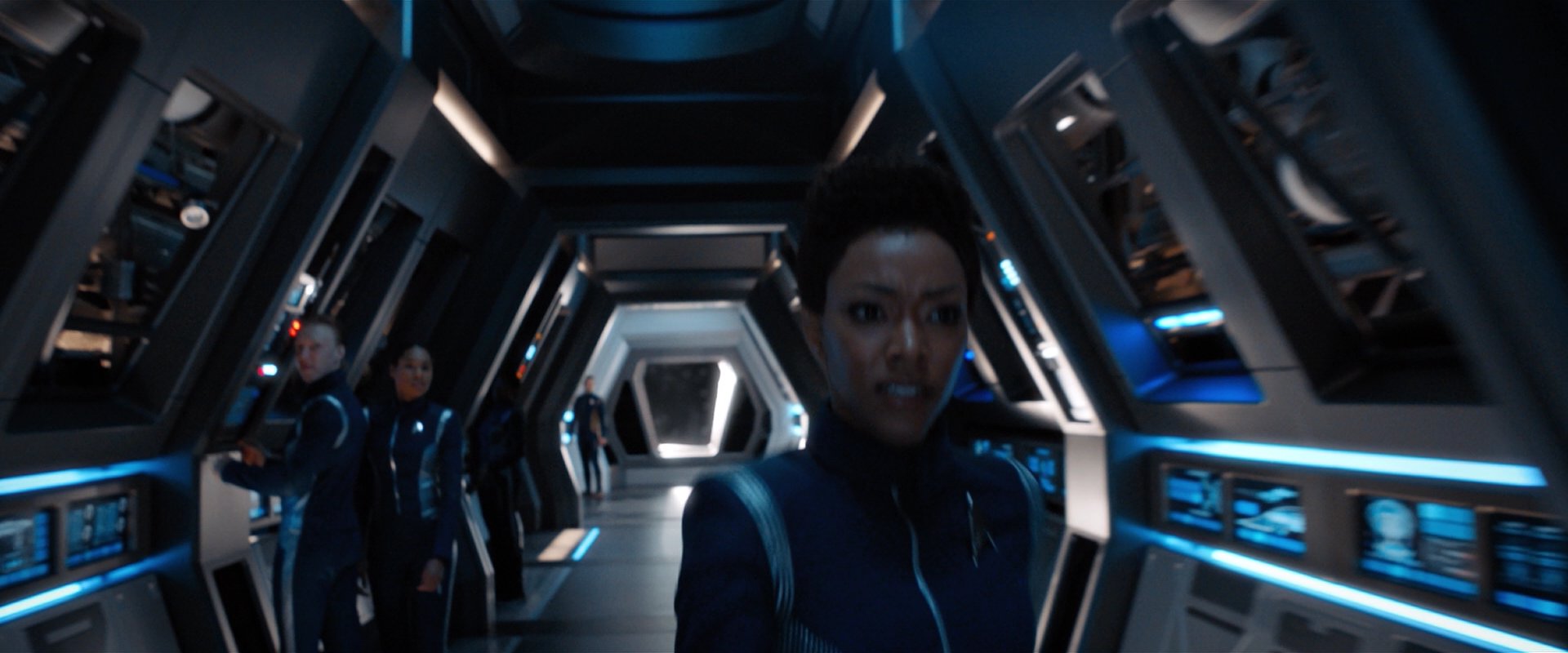 extant_StarTrekDiscovery_2x05-SaintsOfImperfection_00144.jpg