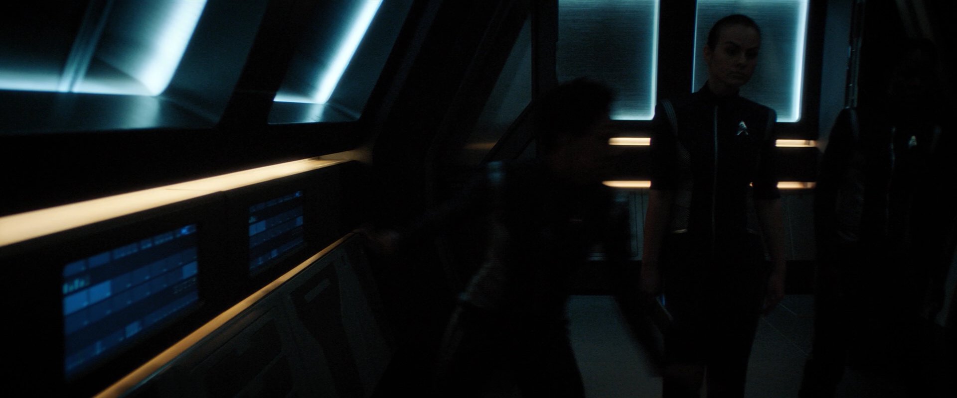extant_StarTrekDiscovery_2x05-SaintsOfImperfection_00149.jpg
