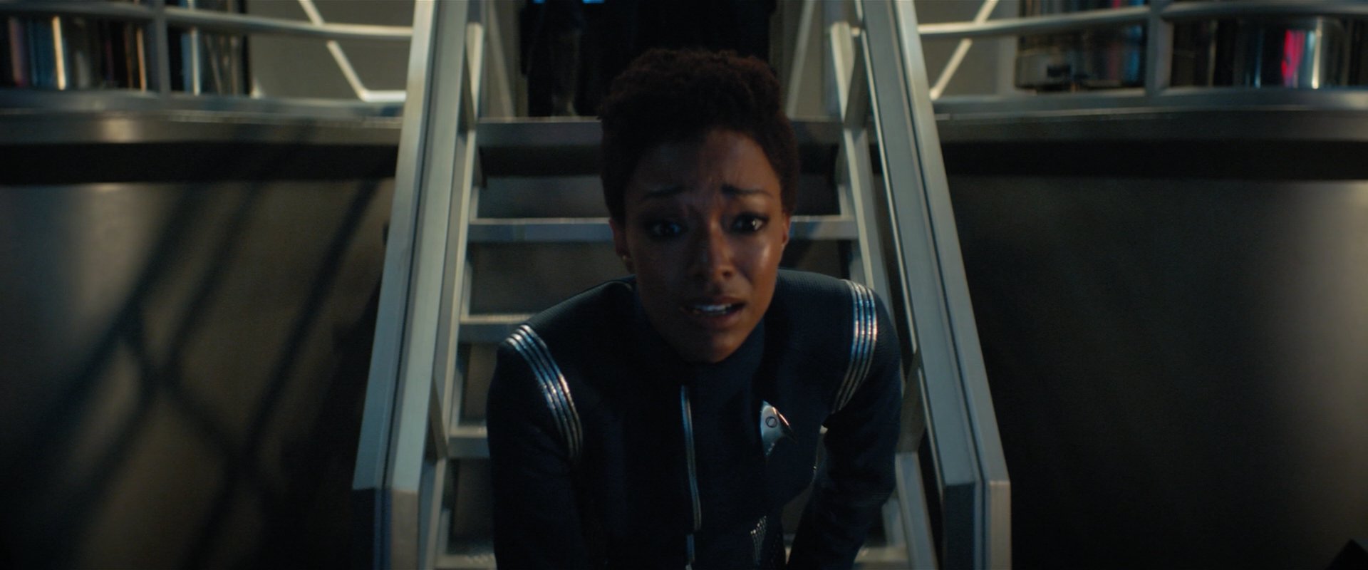 extant_StarTrekDiscovery_2x05-SaintsOfImperfection_00212.jpg