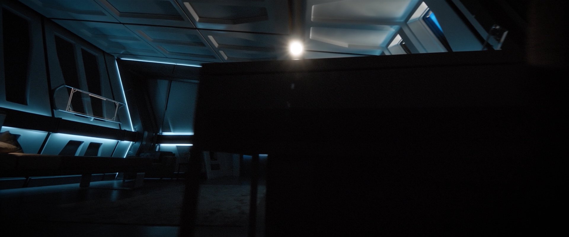 extant_StarTrekDiscovery_2x05-SaintsOfImperfection_00225.jpg