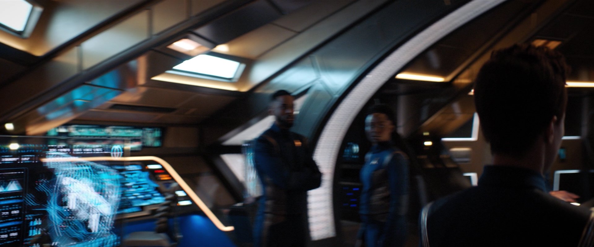extant_StarTrekDiscovery_2x05-SaintsOfImperfection_00308.jpg