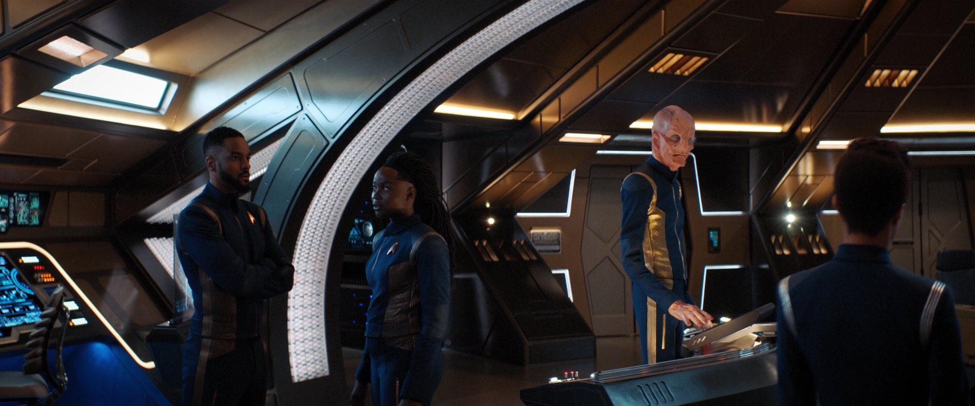 extant_StarTrekDiscovery_2x05-SaintsOfImperfection_00312.jpg