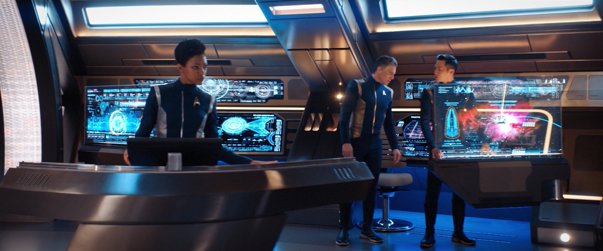 extant_StarTrekDiscovery_2x05-SaintsOfImperfection_00376.jpg