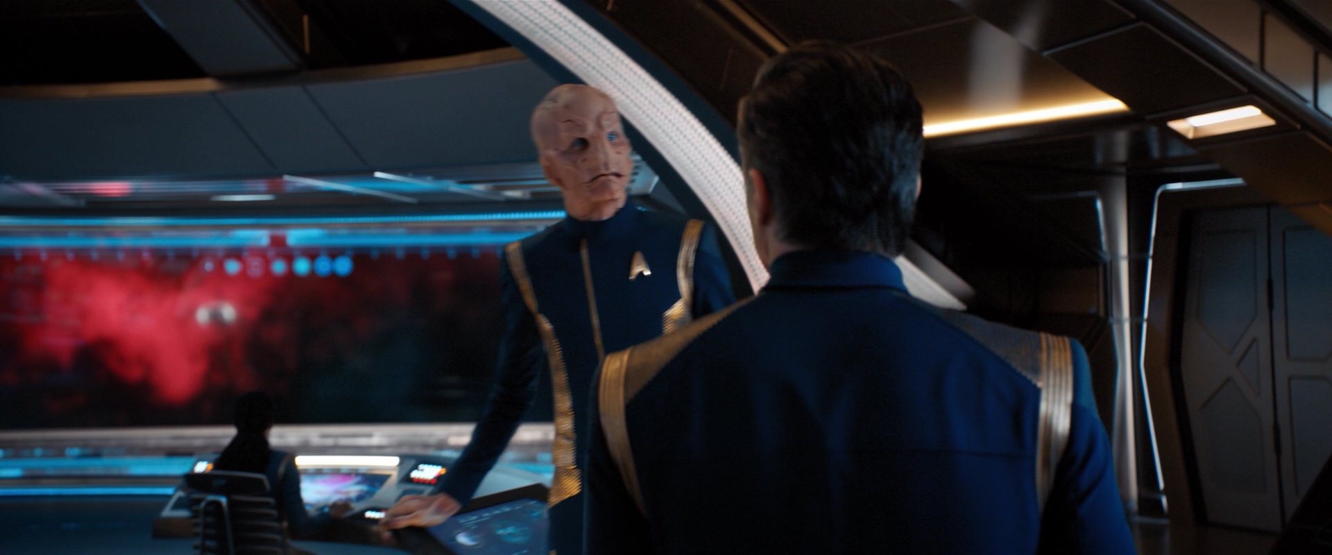 extant_StarTrekDiscovery_2x05-SaintsOfImperfection_00392.jpg