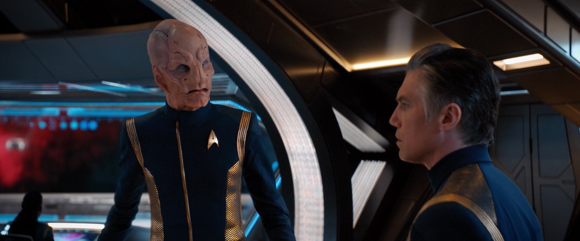 extant_StarTrekDiscovery_2x05-SaintsOfImperfection_00398.jpg