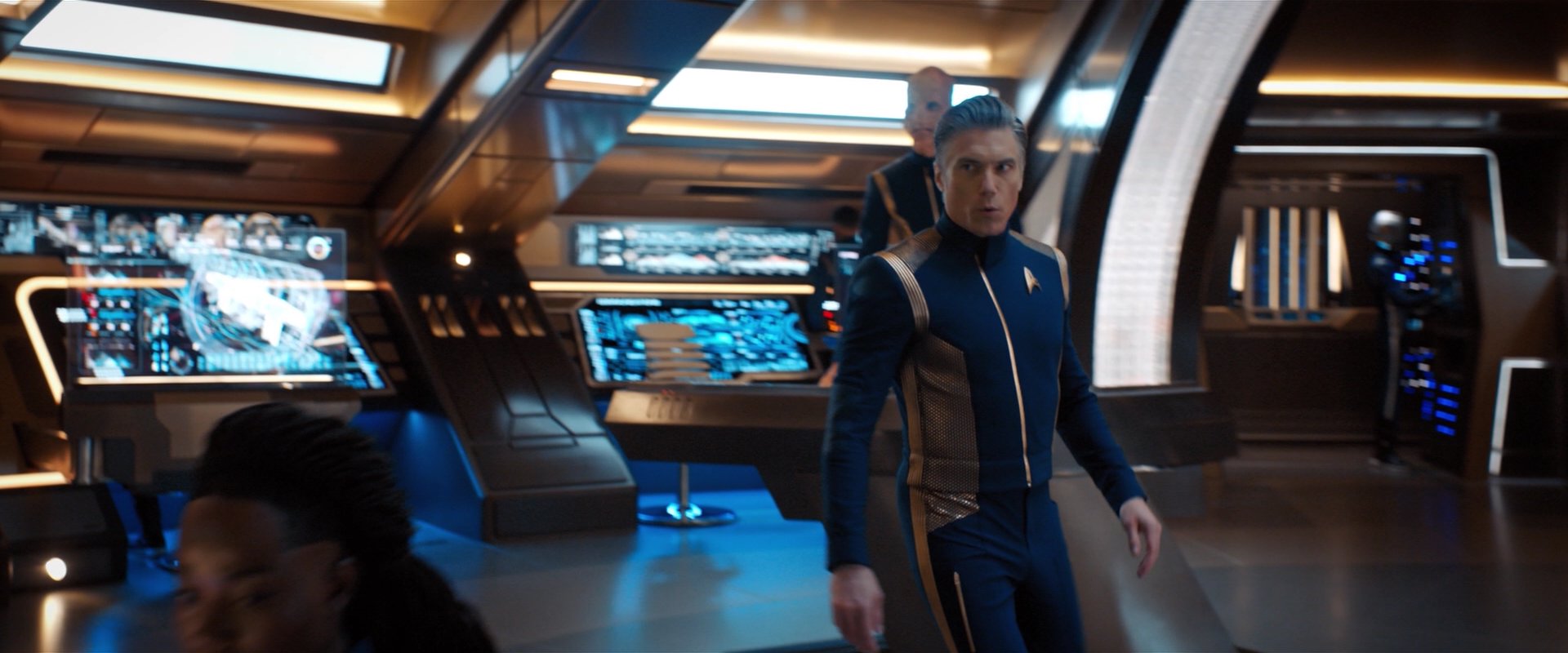 extant_StarTrekDiscovery_2x05-SaintsOfImperfection_00421.jpg