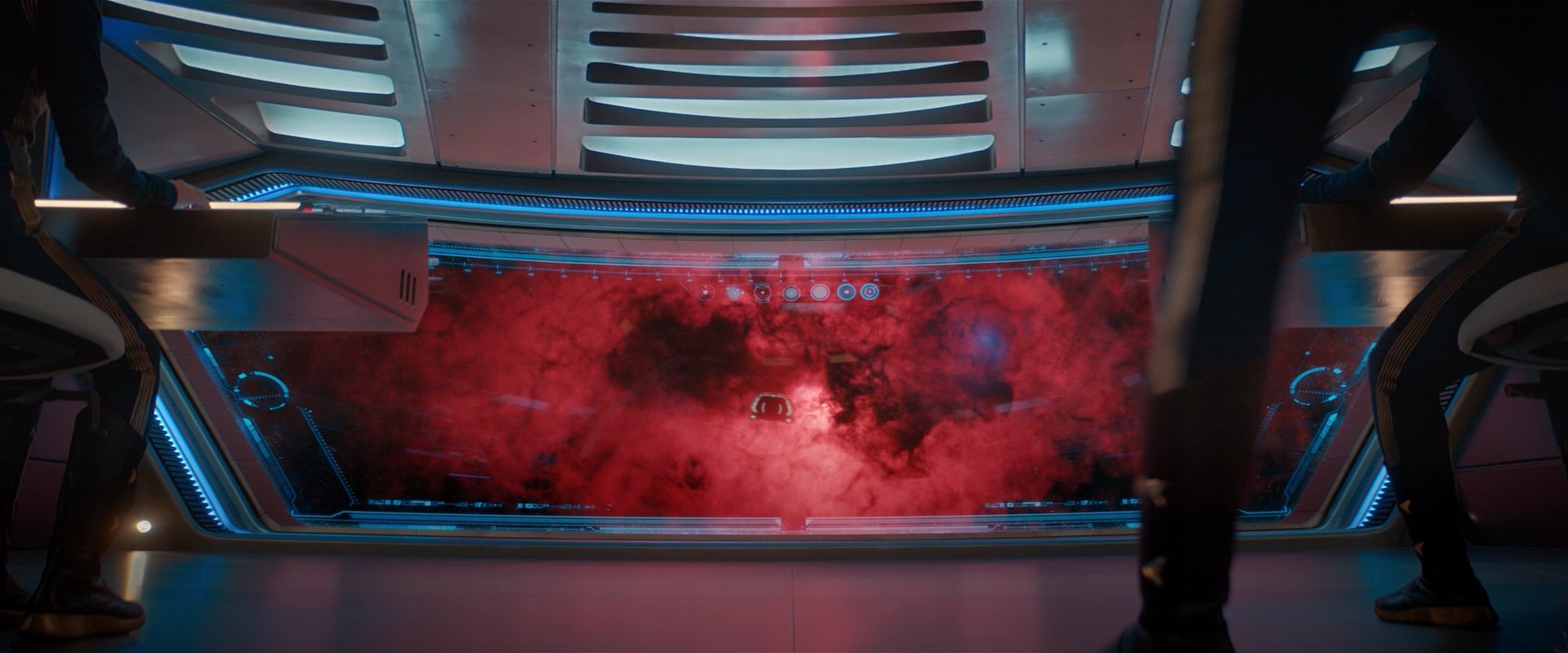 extant_StarTrekDiscovery_2x05-SaintsOfImperfection_00425.jpg
