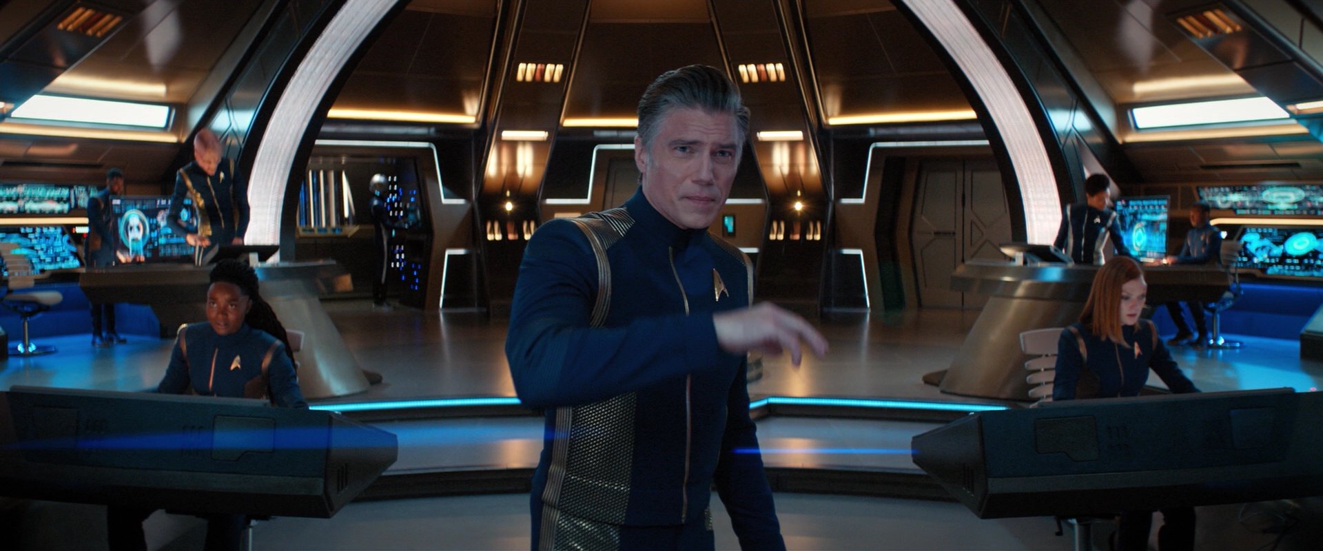 extant_StarTrekDiscovery_2x05-SaintsOfImperfection_00462.jpg