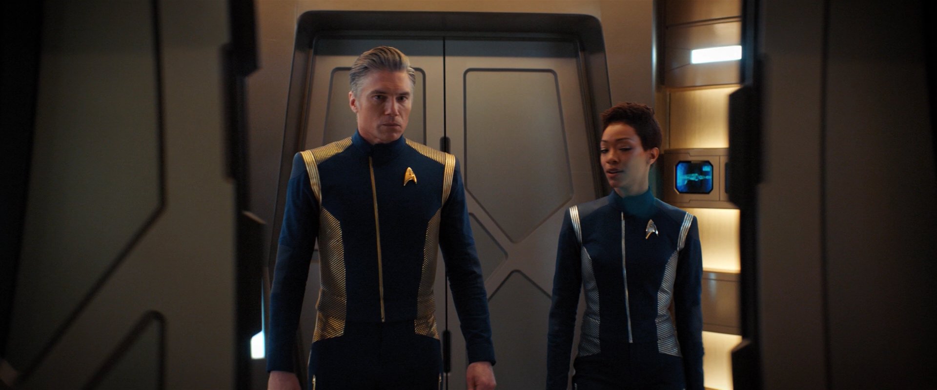 extant_StarTrekDiscovery_2x05-SaintsOfImperfection_00566.jpg