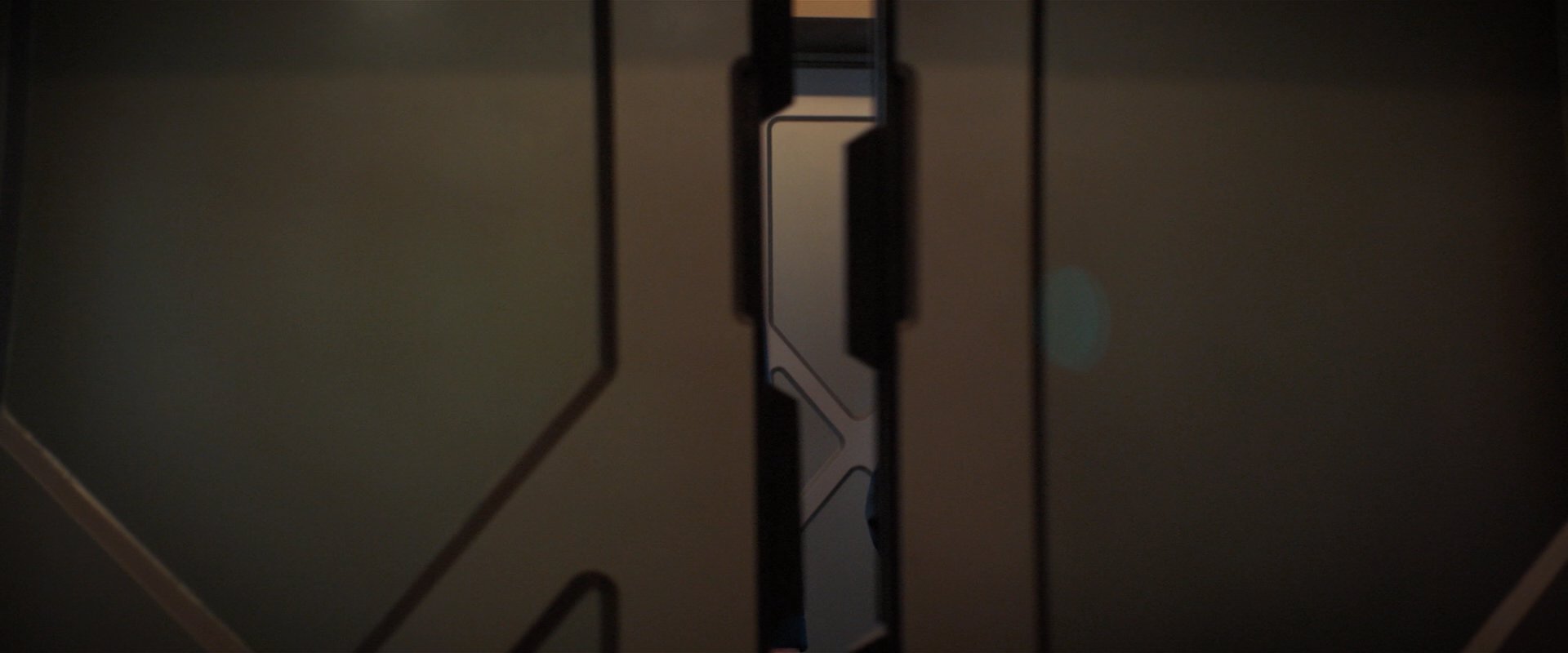 extant_StarTrekDiscovery_2x05-SaintsOfImperfection_00567.jpg