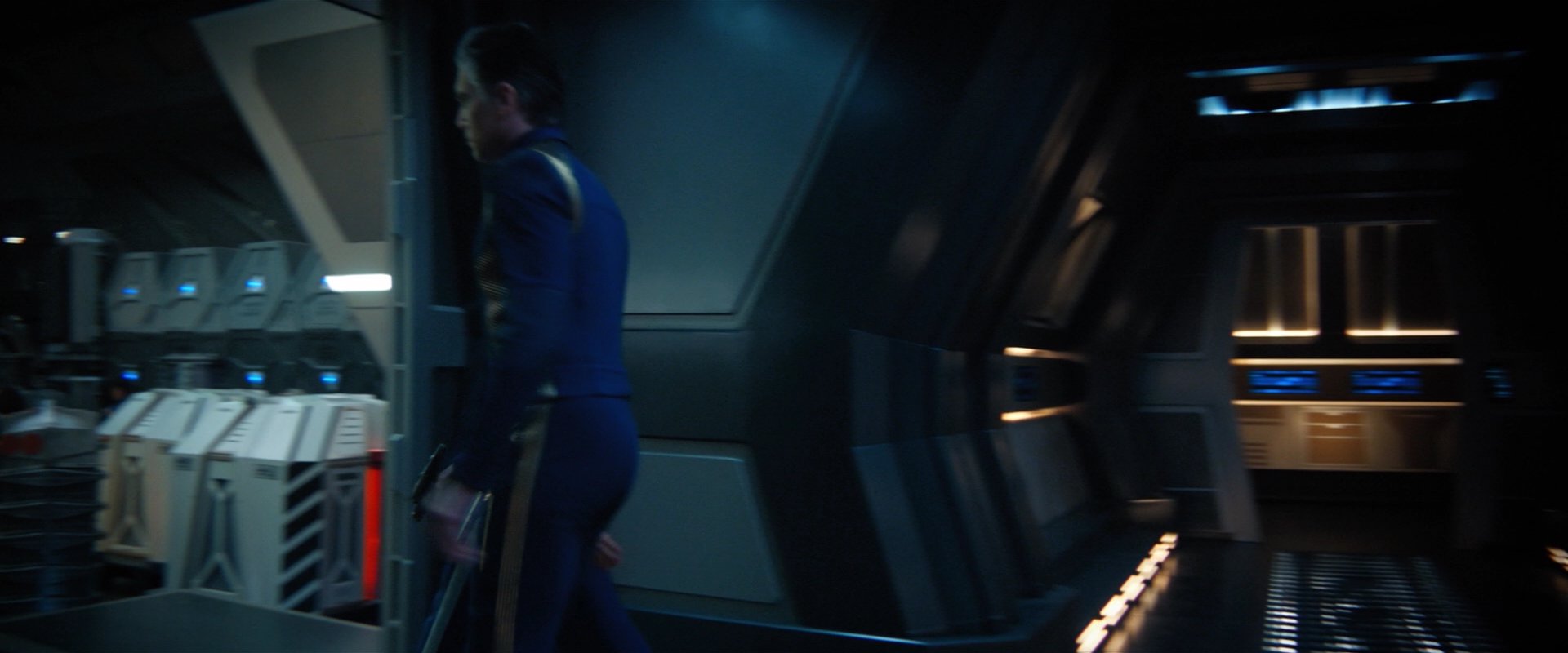 extant_StarTrekDiscovery_2x05-SaintsOfImperfection_00572.jpg