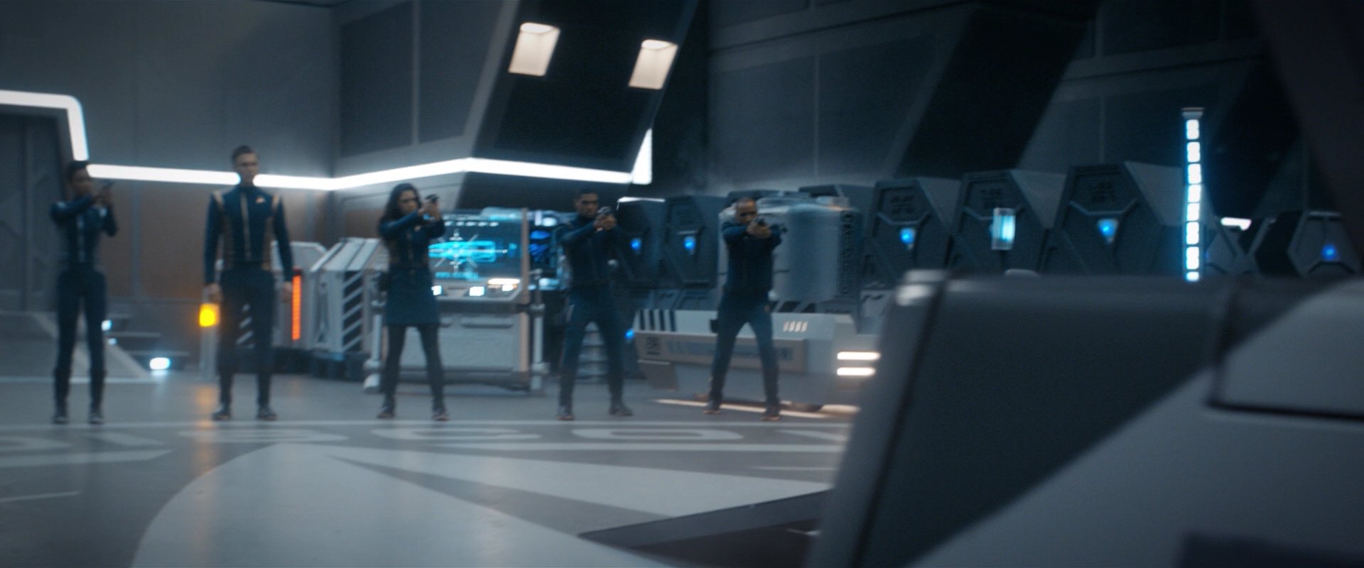 extant_StarTrekDiscovery_2x05-SaintsOfImperfection_00611.jpg