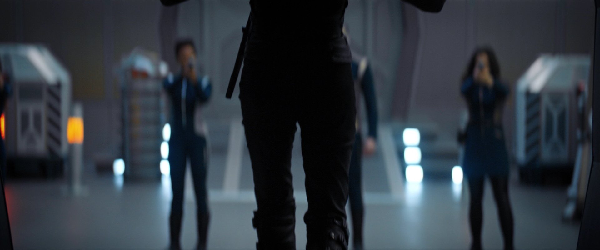 extant_StarTrekDiscovery_2x05-SaintsOfImperfection_00620.jpg