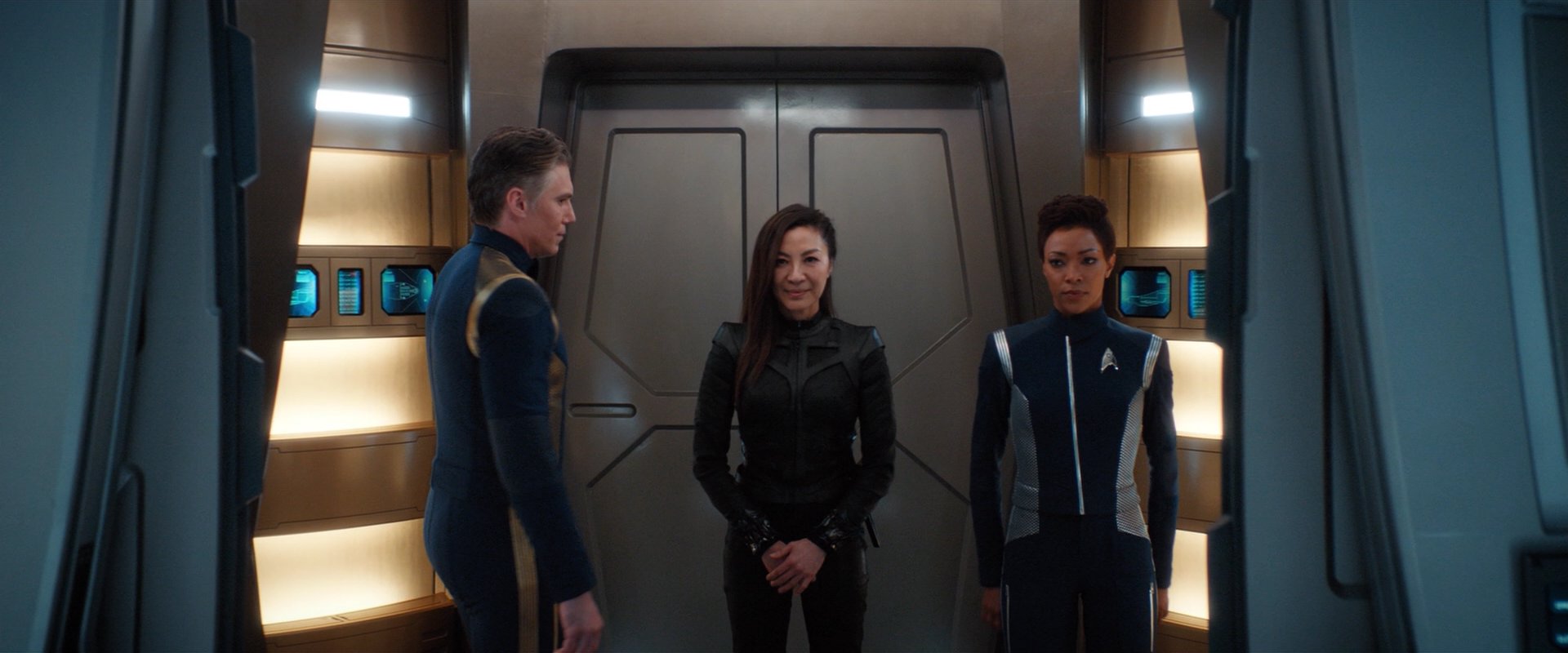 extant_StarTrekDiscovery_2x05-SaintsOfImperfection_00990.jpg