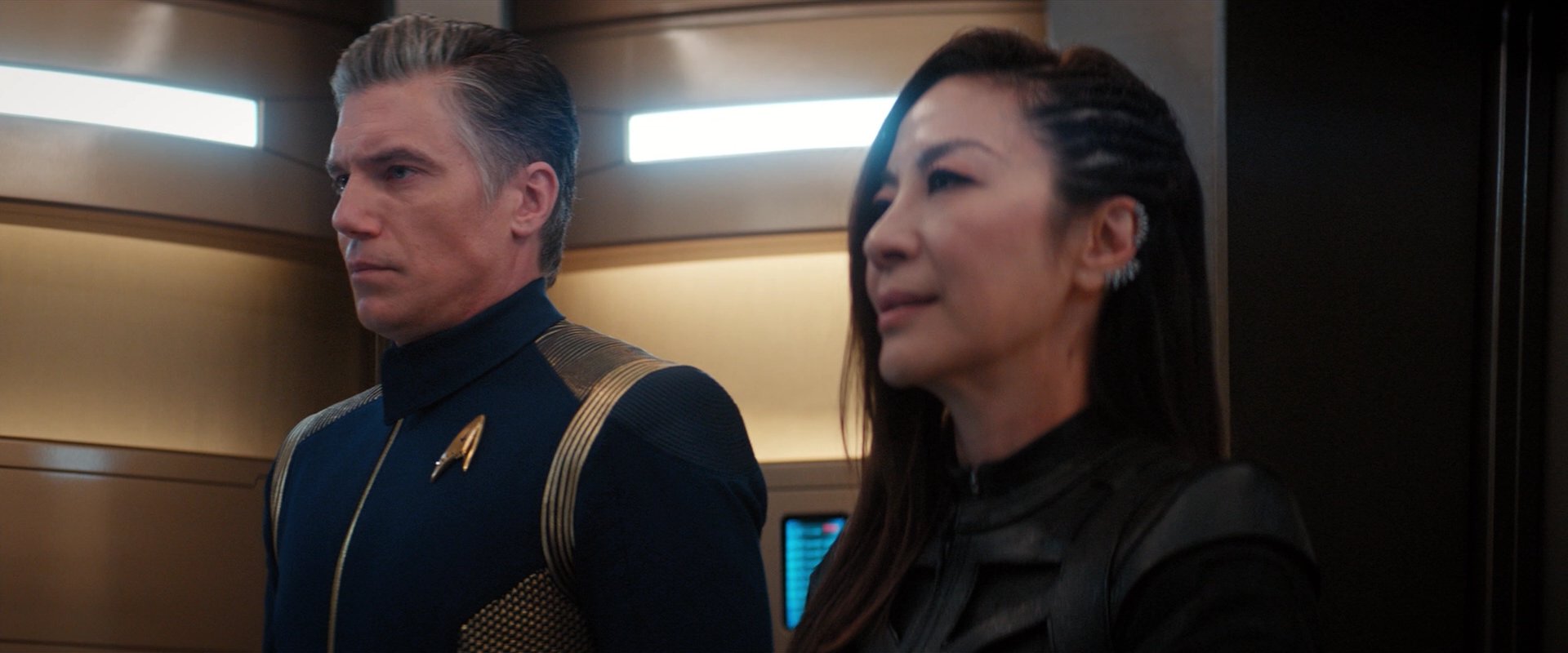 extant_StarTrekDiscovery_2x05-SaintsOfImperfection_00998.jpg