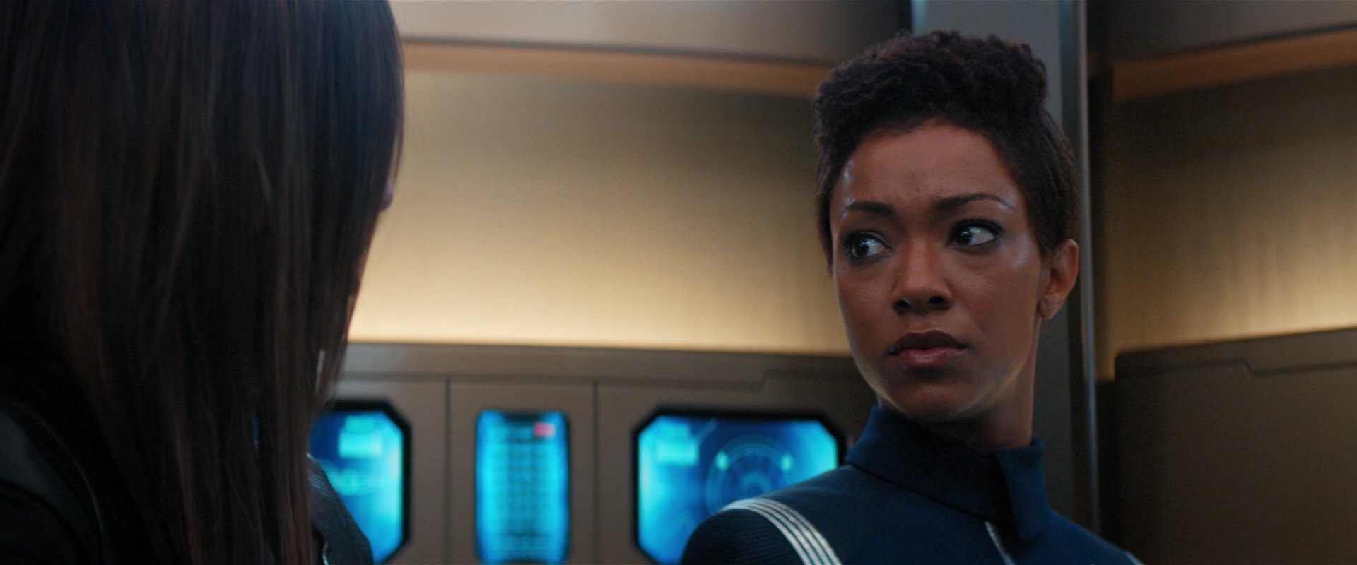 extant_StarTrekDiscovery_2x05-SaintsOfImperfection_01038.jpg