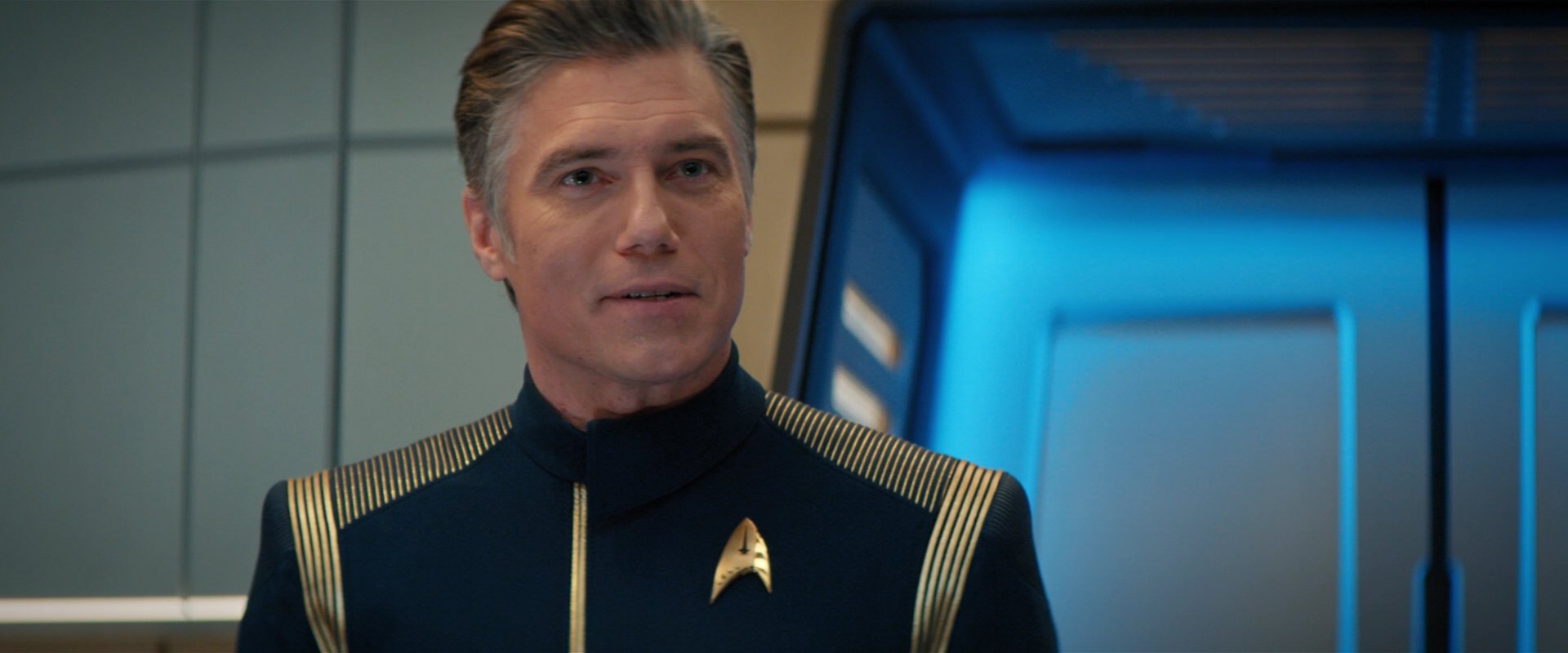 extant_StarTrekDiscovery_2x05-SaintsOfImperfection_01107.jpg