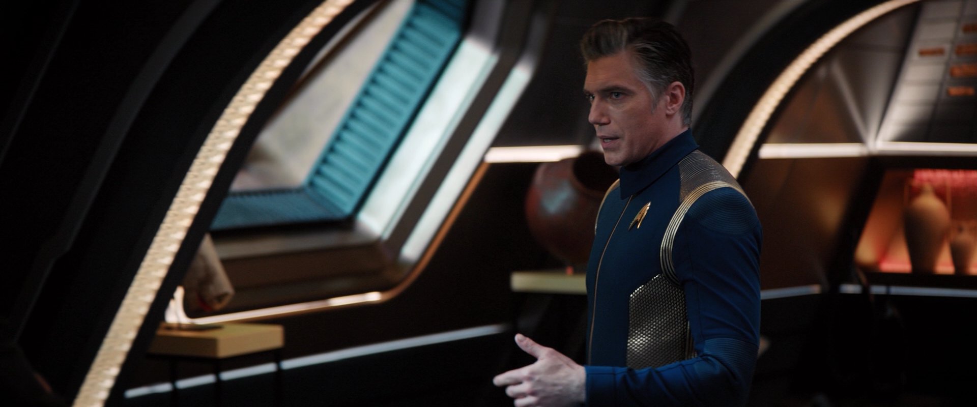 extant_StarTrekDiscovery_2x05-SaintsOfImperfection_01195.jpg