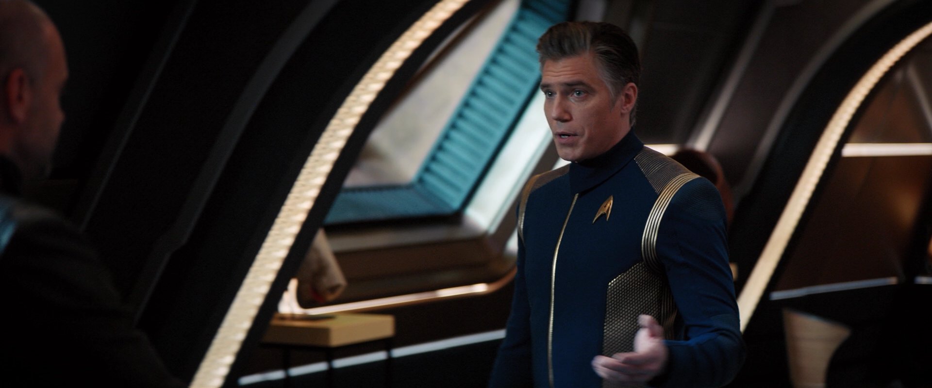 extant_StarTrekDiscovery_2x05-SaintsOfImperfection_01196.jpg