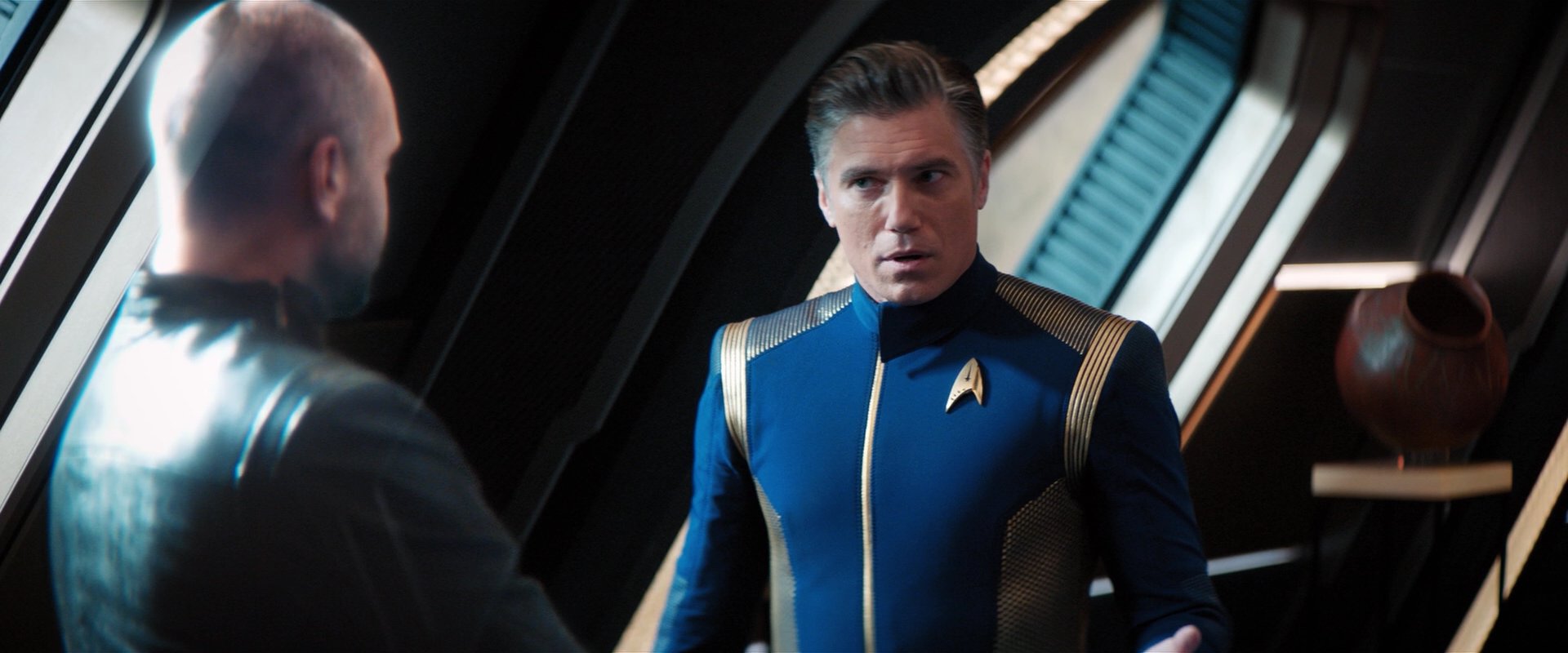 extant_StarTrekDiscovery_2x05-SaintsOfImperfection_01200.jpg
