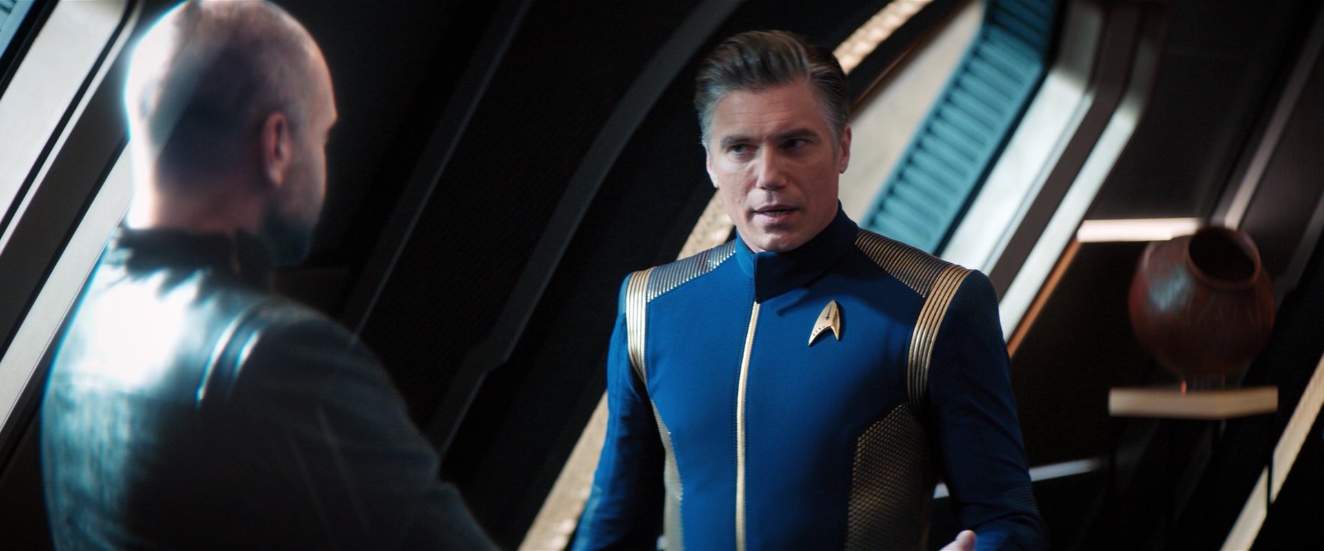 extant_StarTrekDiscovery_2x05-SaintsOfImperfection_01202.jpg