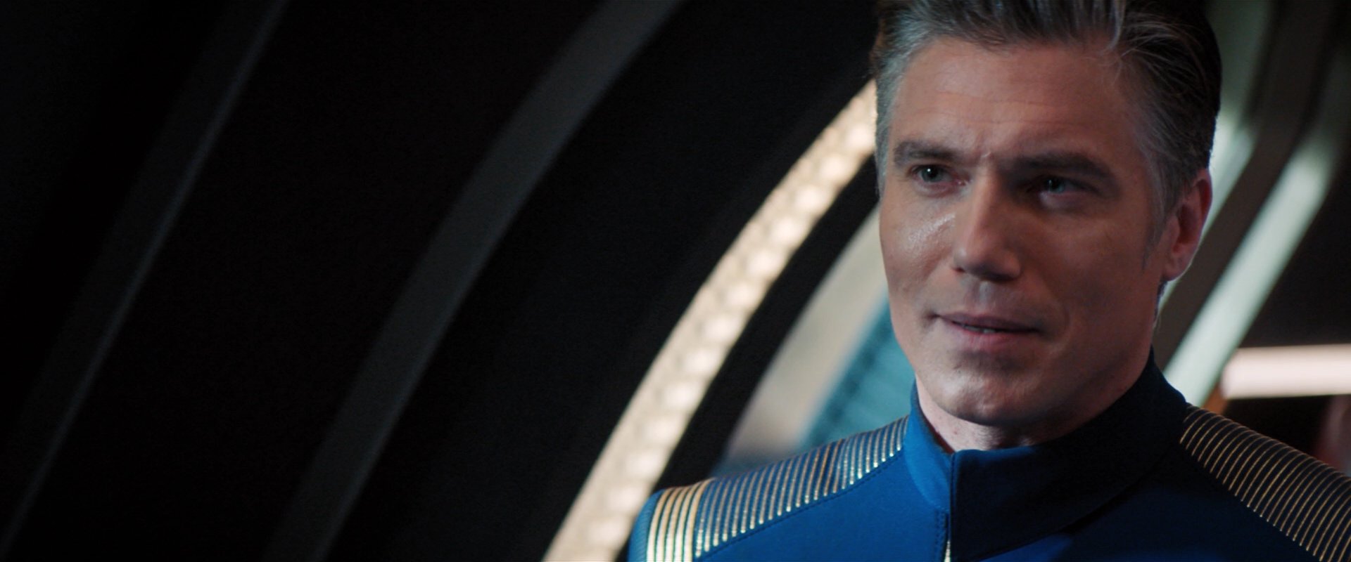 extant_StarTrekDiscovery_2x05-SaintsOfImperfection_01227.jpg