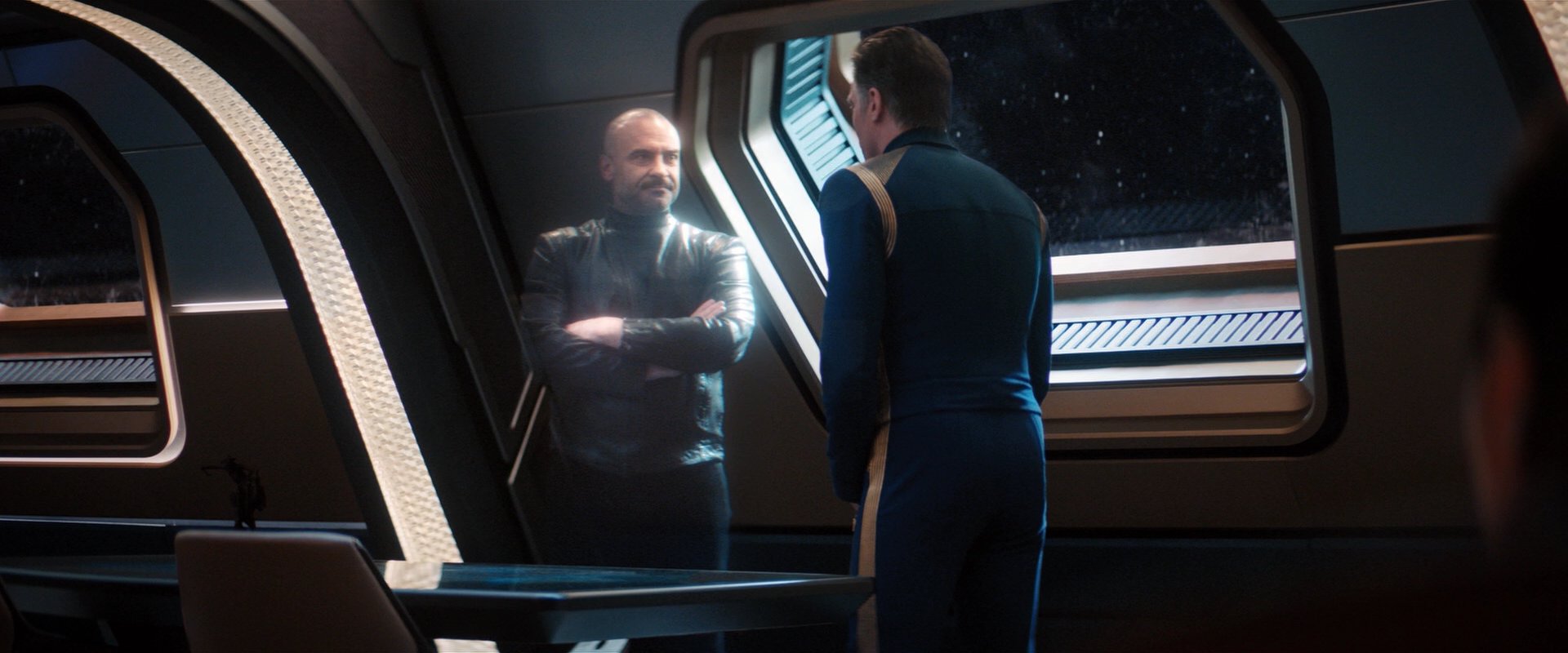 extant_StarTrekDiscovery_2x05-SaintsOfImperfection_01255.jpg