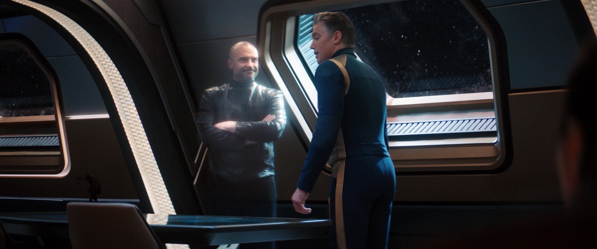 extant_StarTrekDiscovery_2x05-SaintsOfImperfection_01256.jpg