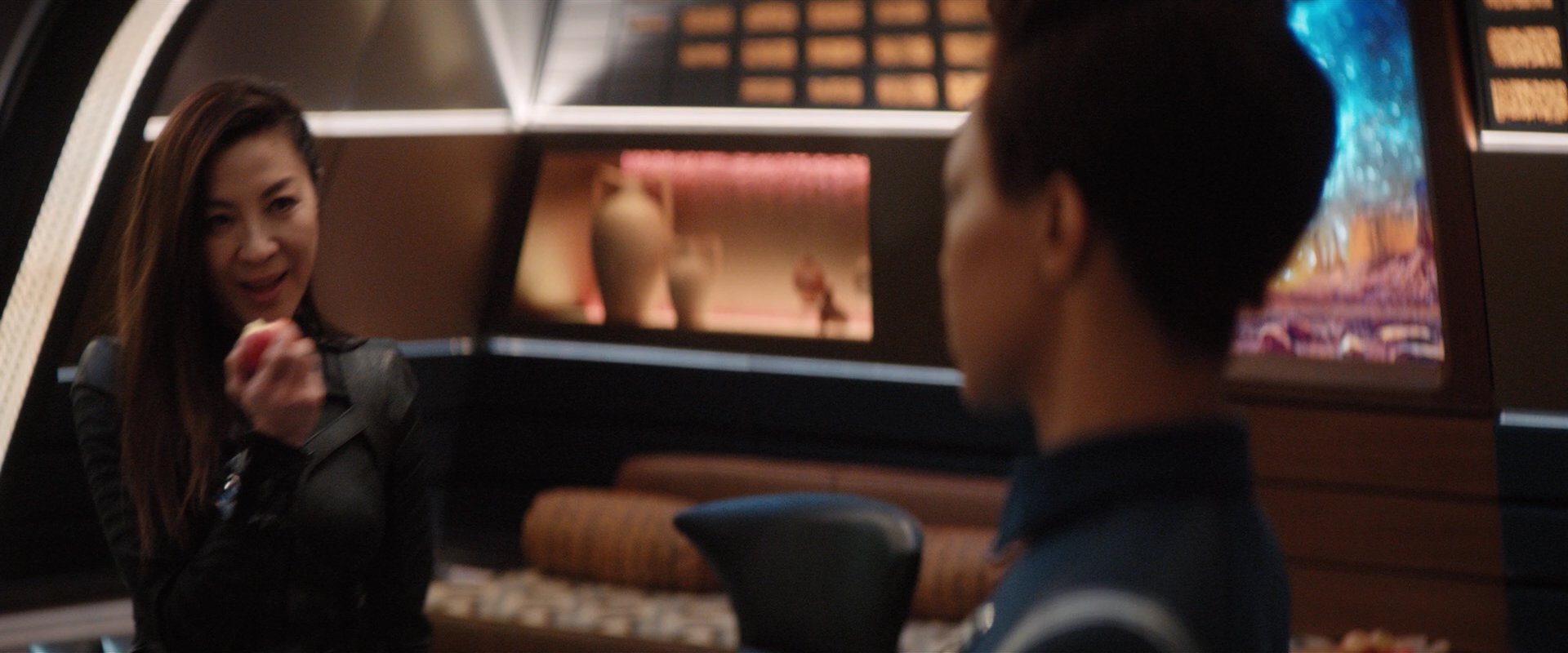 extant_StarTrekDiscovery_2x05-SaintsOfImperfection_01269.jpg