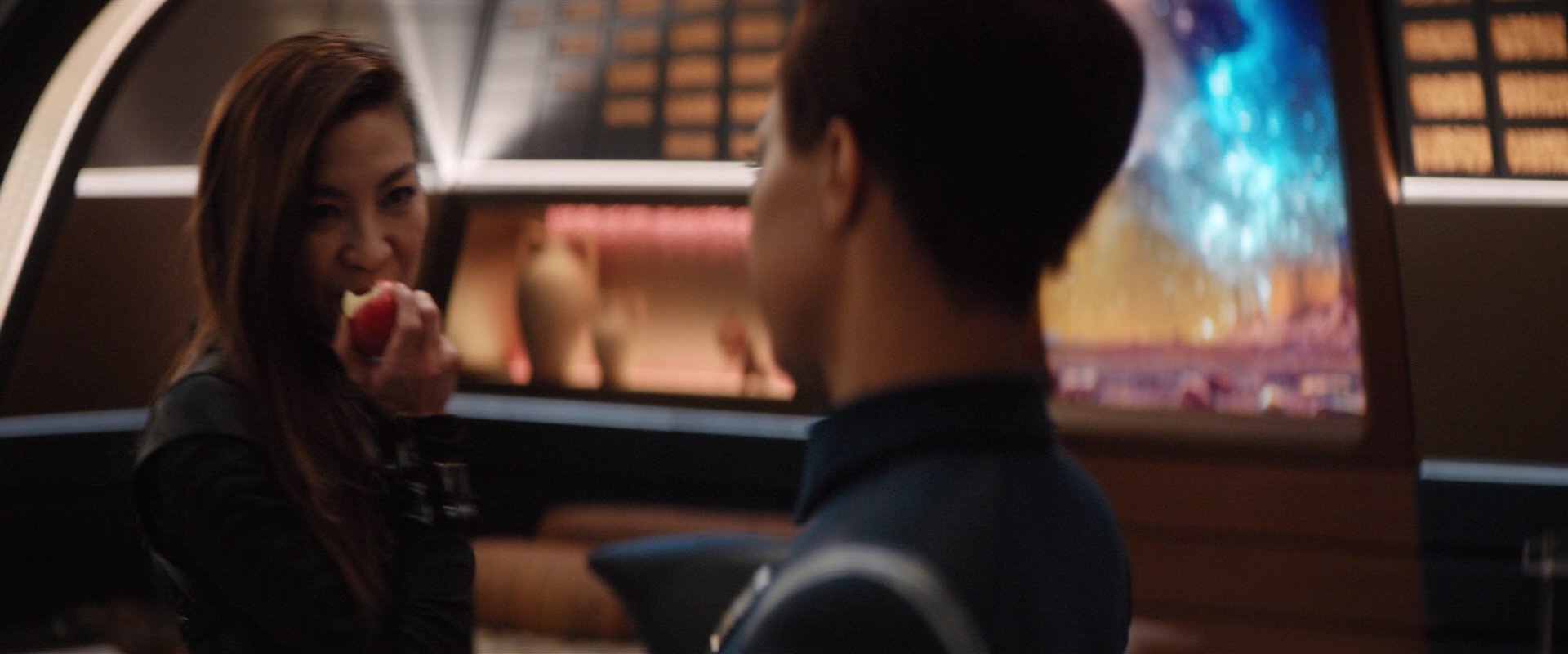 extant_StarTrekDiscovery_2x05-SaintsOfImperfection_01271.jpg