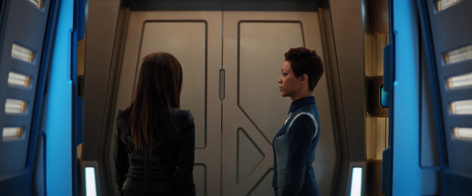 extant_StarTrekDiscovery_2x05-SaintsOfImperfection_01281.jpg