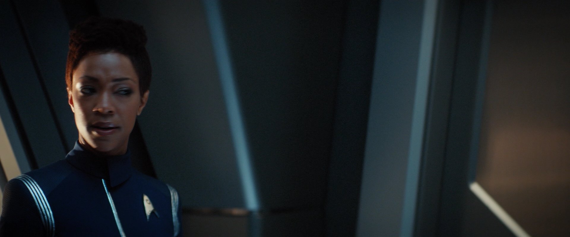 extant_StarTrekDiscovery_2x05-SaintsOfImperfection_01324.jpg