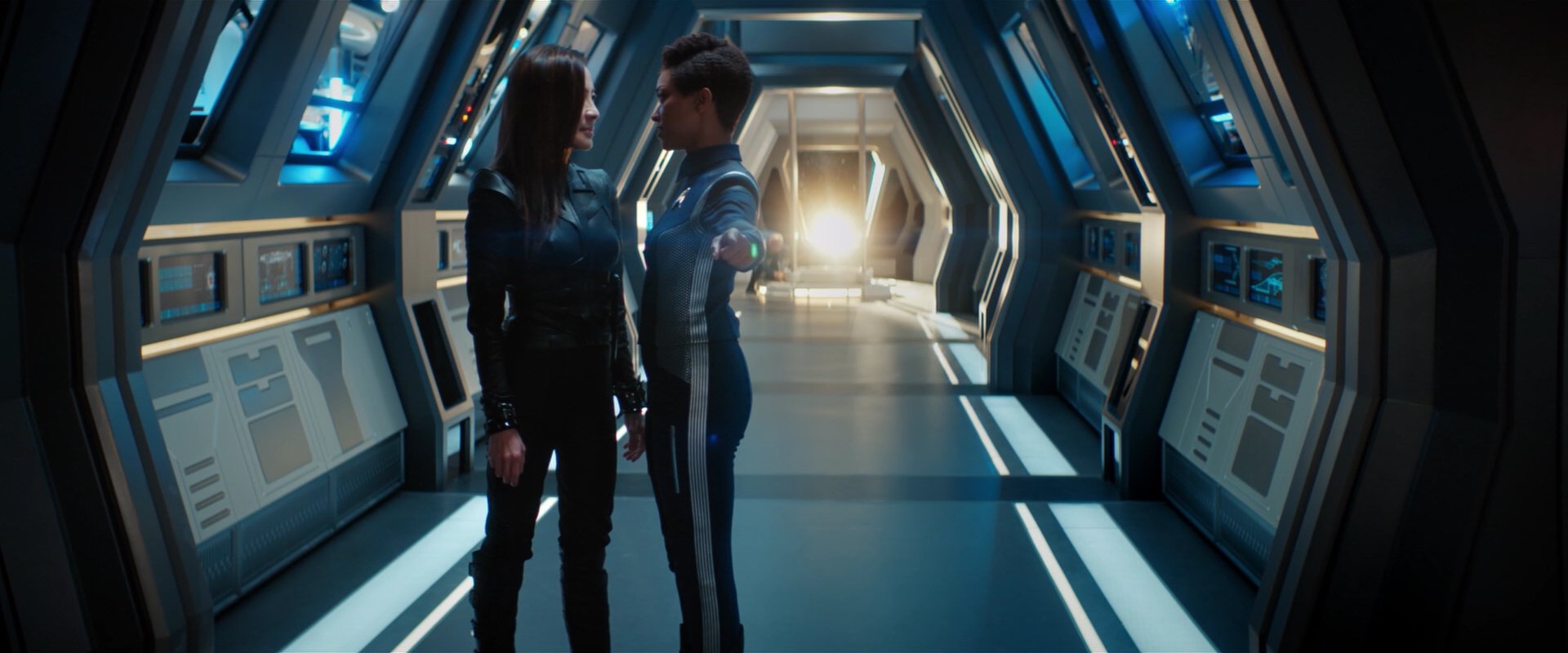 extant_StarTrekDiscovery_2x05-SaintsOfImperfection_01403.jpg