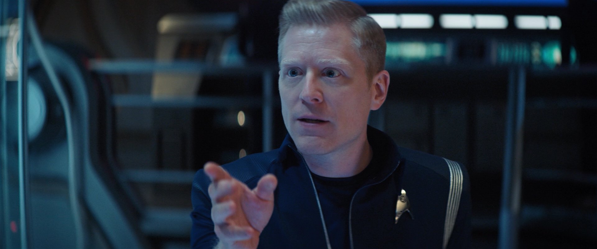extant_StarTrekDiscovery_2x05-SaintsOfImperfection_01439.jpg