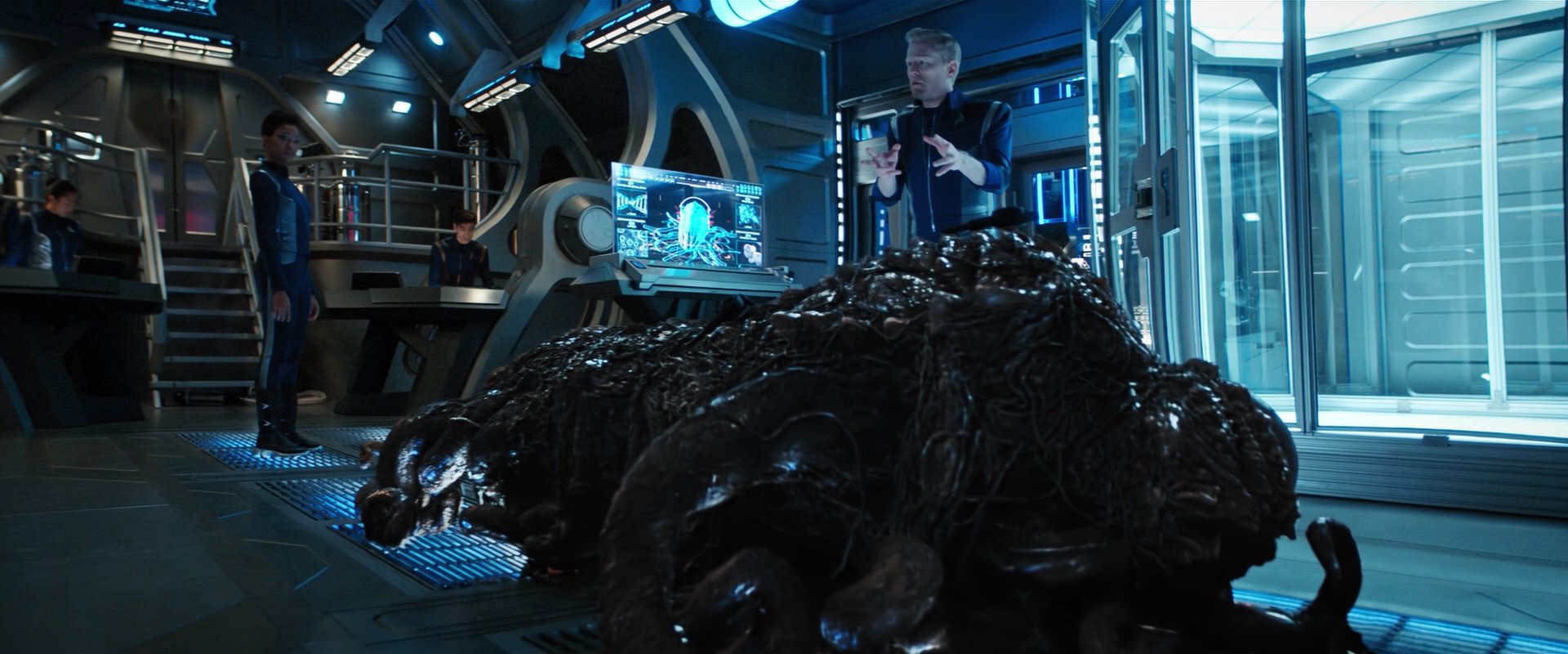 extant_StarTrekDiscovery_2x05-SaintsOfImperfection_01506.jpg extant_StarTrekDiscovery_2x05-SaintsOfImperfection_01506.jpg