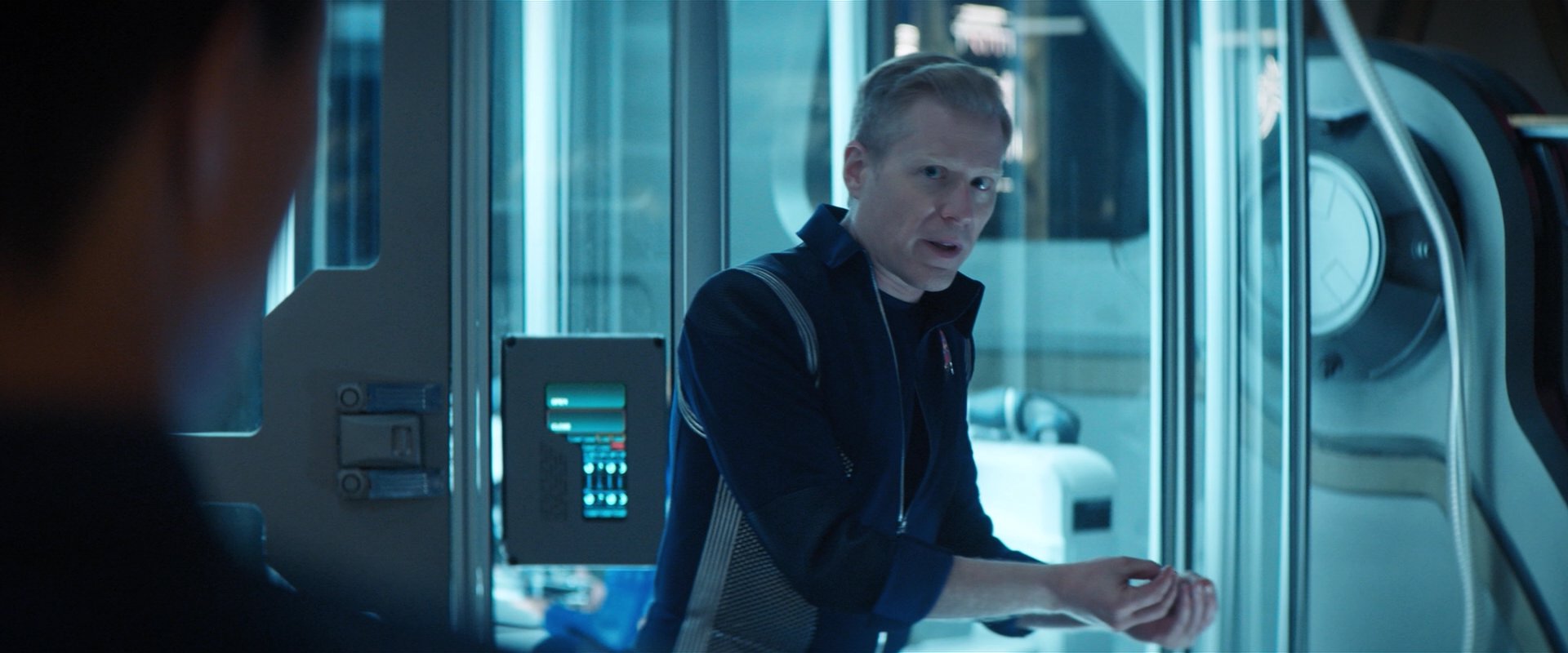 extant_StarTrekDiscovery_2x05-SaintsOfImperfection_01515.jpg