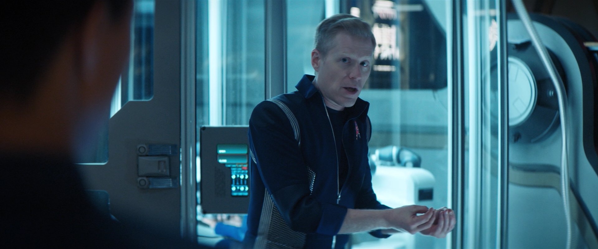 extant_StarTrekDiscovery_2x05-SaintsOfImperfection_01516.jpg