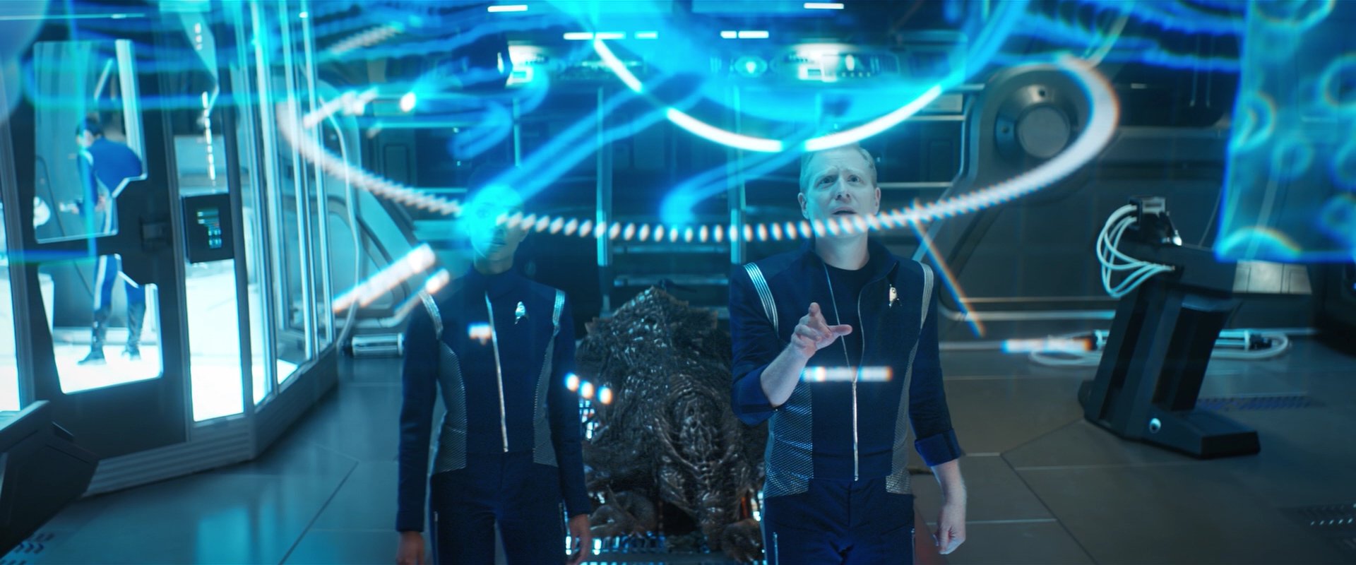 extant_StarTrekDiscovery_2x05-SaintsOfImperfection_01571.jpg