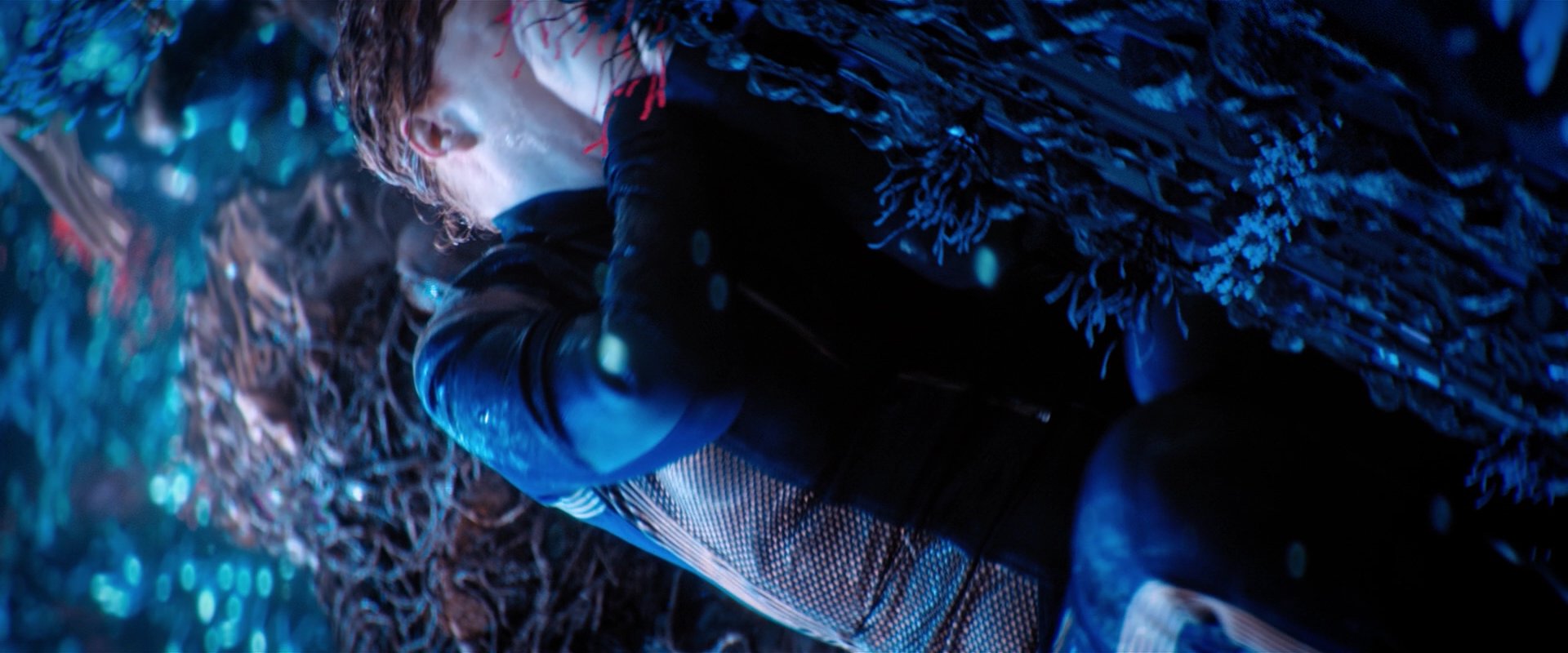 extant_StarTrekDiscovery_2x05-SaintsOfImperfection_01651.jpg