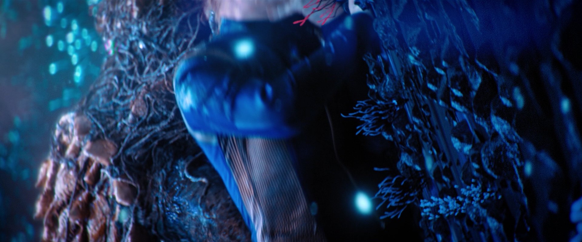 extant_StarTrekDiscovery_2x05-SaintsOfImperfection_01654.jpg