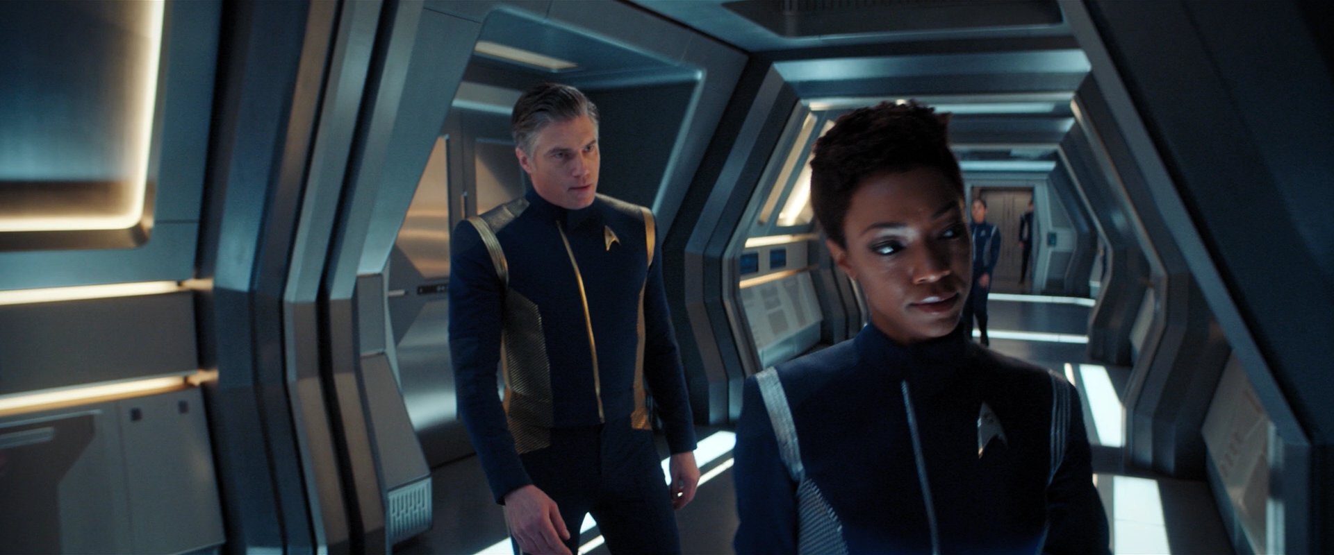 extant_StarTrekDiscovery_2x05-SaintsOfImperfection_01919.jpg