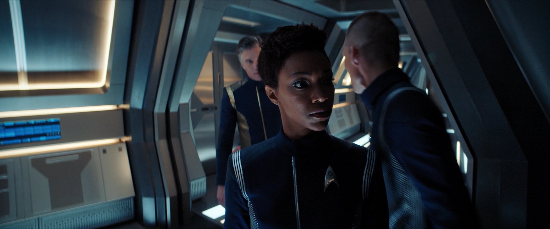 extant_StarTrekDiscovery_2x05-SaintsOfImperfection_01922.jpg