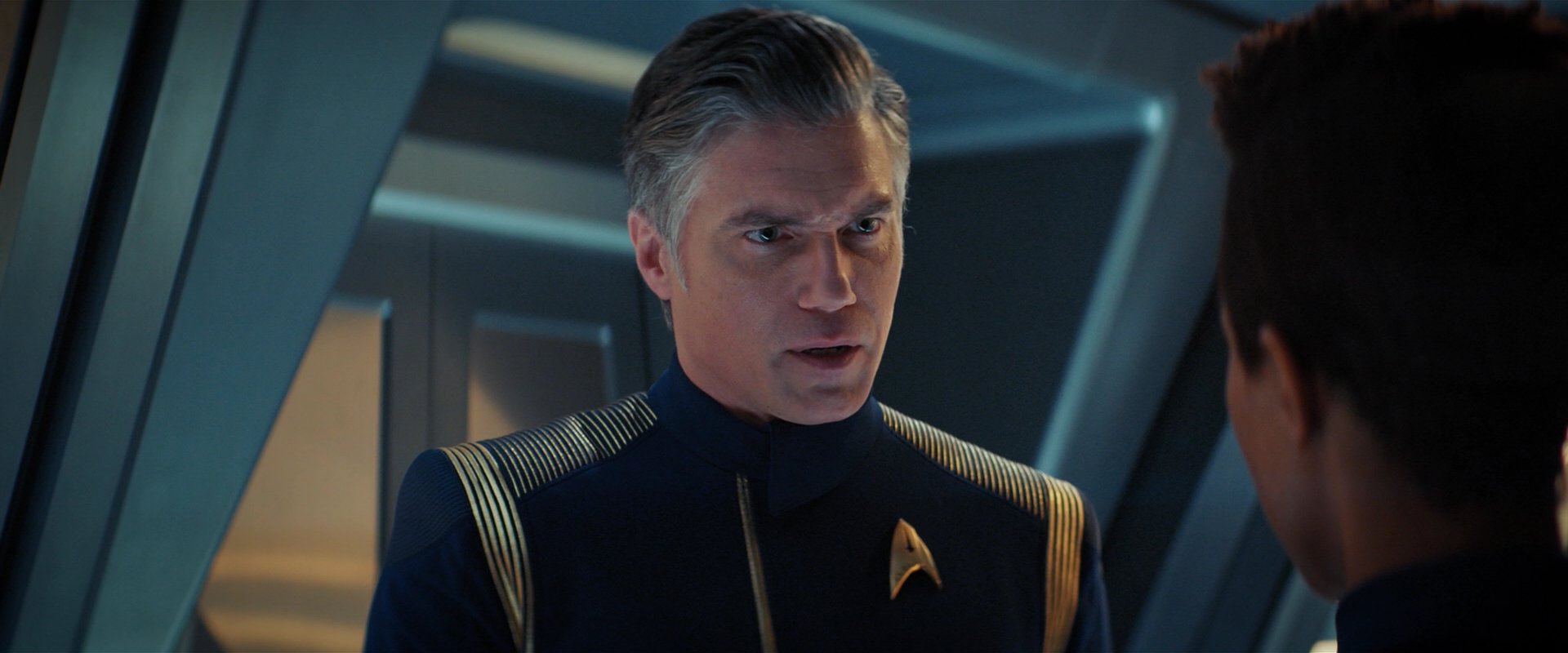 extant_StarTrekDiscovery_2x05-SaintsOfImperfection_01974.jpg