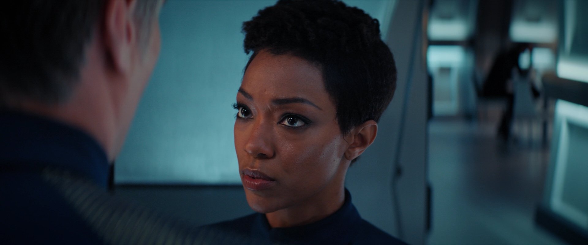 extant_StarTrekDiscovery_2x05-SaintsOfImperfection_02065.jpg