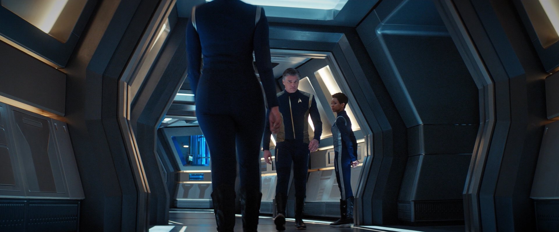 extant_StarTrekDiscovery_2x05-SaintsOfImperfection_02083.jpg