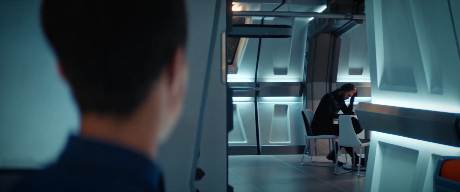 extant_StarTrekDiscovery_2x05-SaintsOfImperfection_02097.jpg