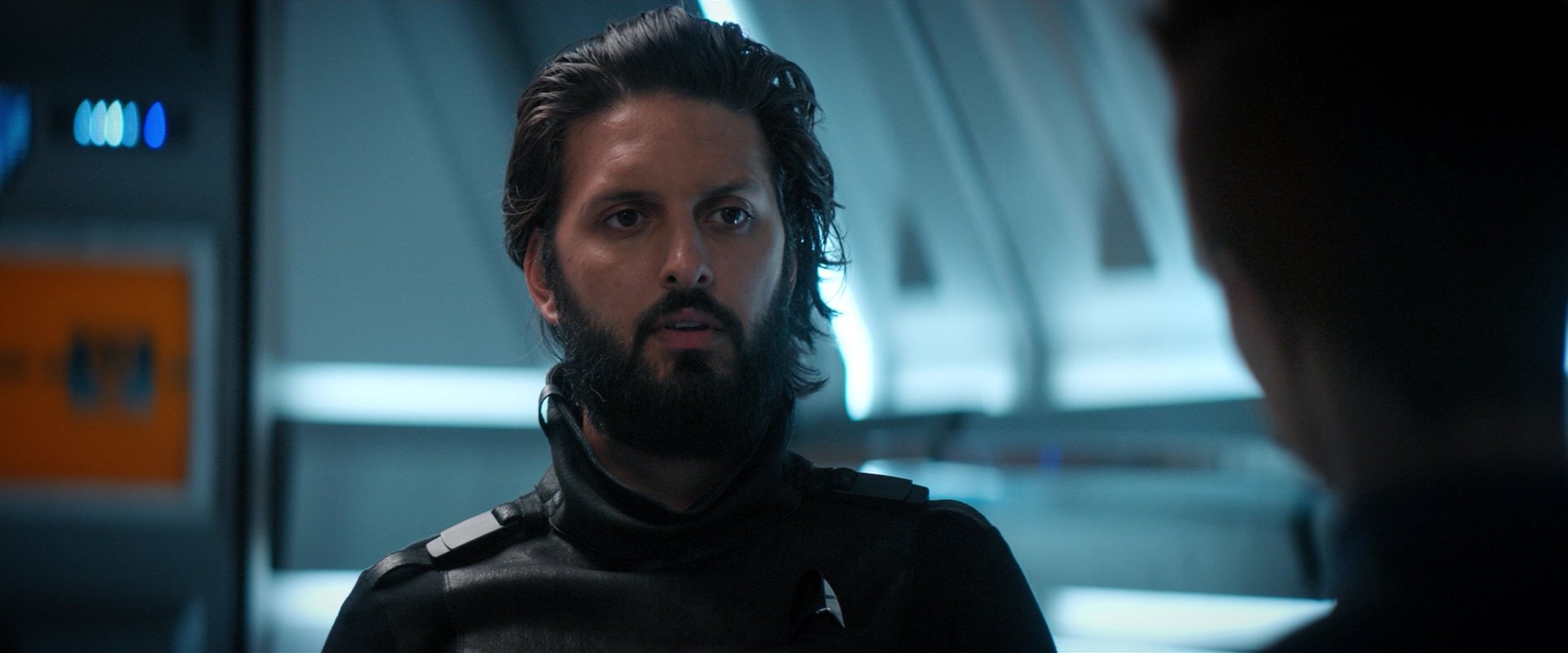 extant_StarTrekDiscovery_2x05-SaintsOfImperfection_02140.jpg