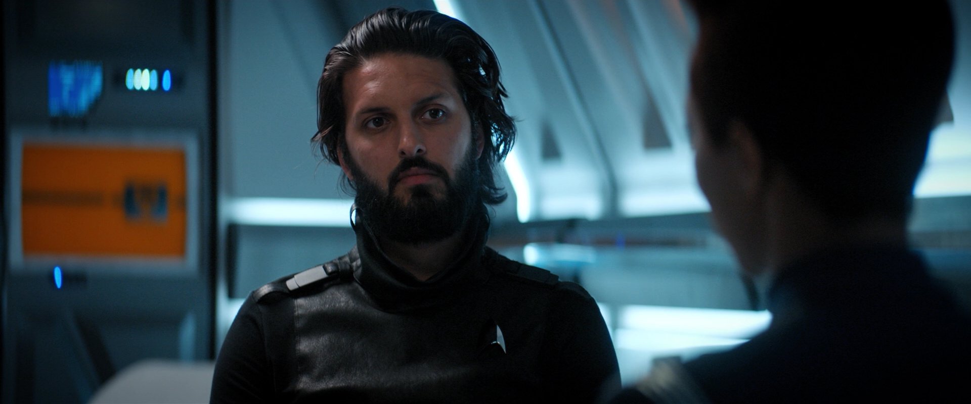 extant_StarTrekDiscovery_2x05-SaintsOfImperfection_02166.jpg