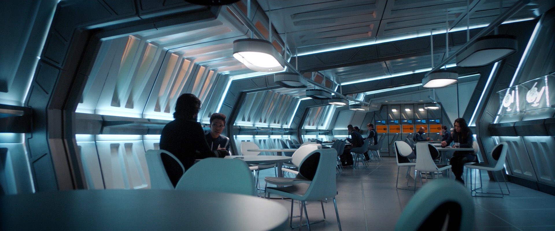 extant_StarTrekDiscovery_2x05-SaintsOfImperfection_02205.jpg